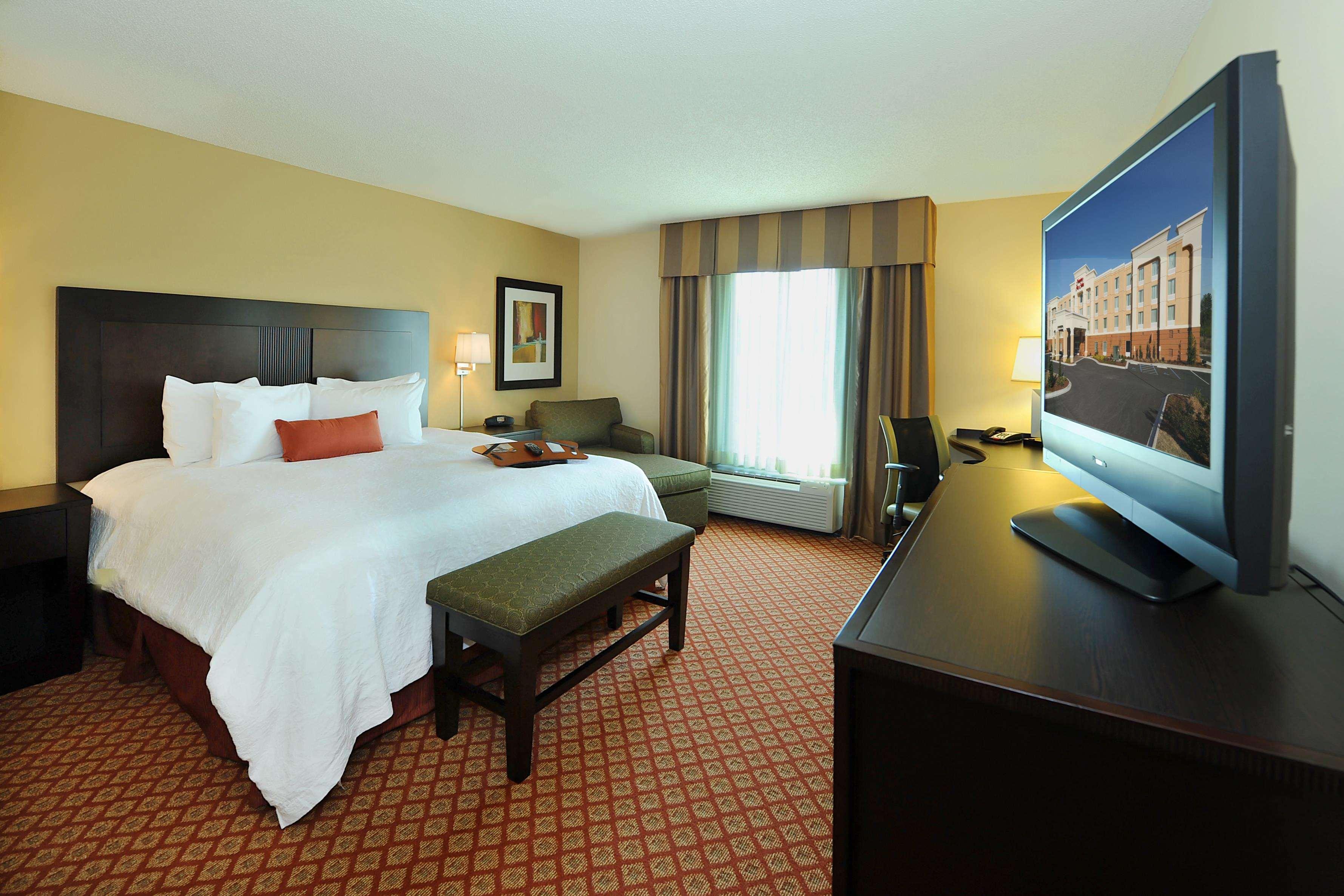 Hampton Inn & Suites Scottsboro Pokoj fotografie